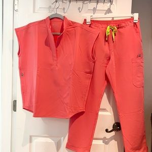 Figs Hot Coral Scrubs Set S Top / M Petite Pants